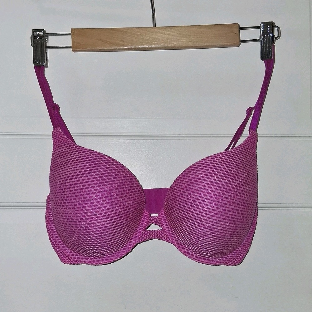Victoria's Secret Perfect Shape Bra 32DD Magenta Pink Honeycomb Mesh Underwire